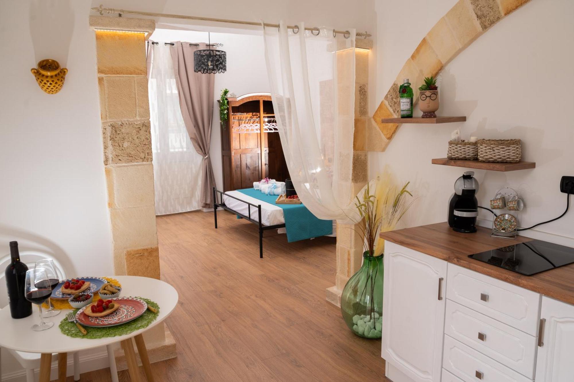 Il Varco Antico Apartment *